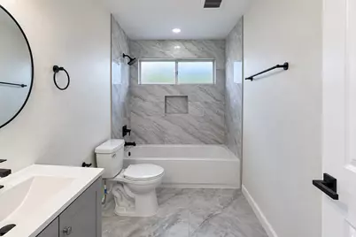 1870 Courtside Place Drive, Missouri City, TX 77489 - Photo 13