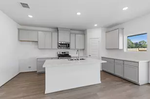 2722 Madison St, Seabrook, TX 77586 - Photo 11