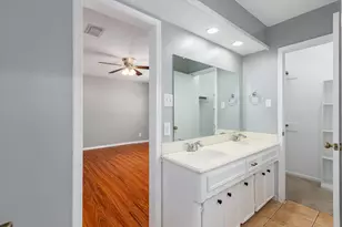 5502 Forest Timbers Dr, Humble, TX 77346 - Photo 17