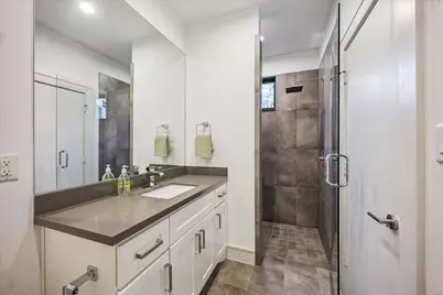 1810 Ridgewood Street, Houston, TX 77006 - Photo 25