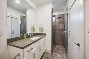 1810 Ridgewood St, Houston, TX 77006 - Photo 25