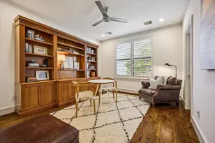 1810 Ridgewood St, Houston, TX 77006 - Photo 21