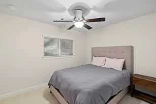 2713 Shadybrook Meadow Dr, Houston, TX 77080 - Photo 11