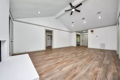 16011 Sierra Grande Drive, Houston, TX 77083 - Photo 7