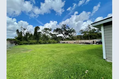 1116 Lake Street, Clute, TX 77531 - Photo 33