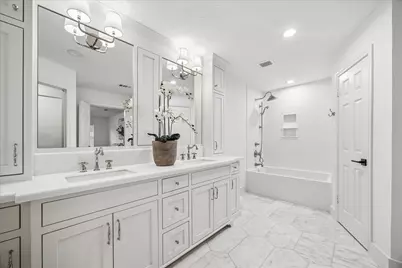 12519 Burgoyne Drive, Houston, TX 77077 - Photo 17
