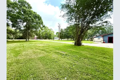 8415 Schiro Road, Hitchcock, TX 77563 - Photo 7