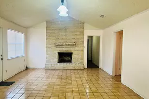 12614 Hunting Briar Dr, Houston, TX 77099 - Photo 1