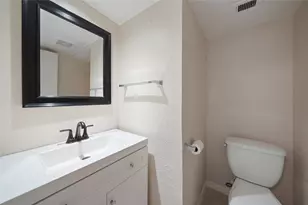 17210 Imperial Valley Dr, Houston, TX 77060 - Photo 13