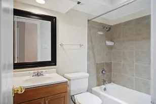 17210 Imperial Valley Dr, Houston, TX 77060 - Photo 19