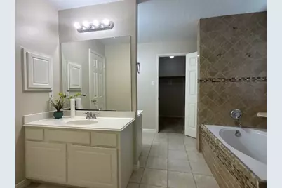 17110 Fairway Glen Court, Sugar Land, TX 77498 - Photo 17