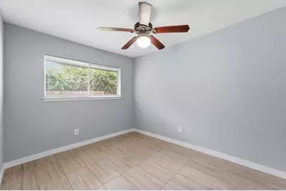 506 Glenvale Drive, Houston, TX 77060 - Photo 21