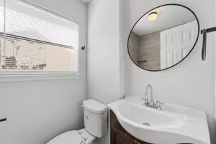506 Glenvale Dr, Houston, TX 77060 - Photo 17