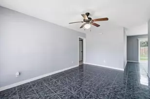 506 Glenvale Dr, Houston, TX 77060 - Photo 3