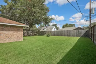722 Princeton Ln, Deer Park, TX 77536 - Photo 21