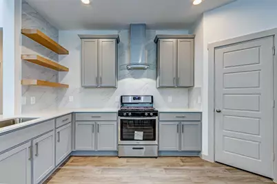 12514 Walmgate Court, Houston, TX 77047 - Photo 11