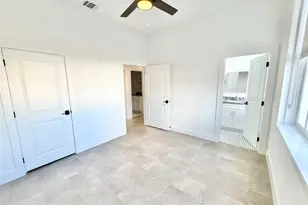 2102 Mechanic St, Galveston, TX 77550 - Photo 9
