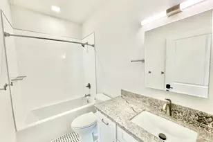2102 Mechanic St, Galveston, TX 77550 - Photo 5