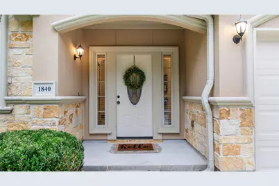 1840 Green Briar Drive, Huntsville, TX 77340 - Photo 3