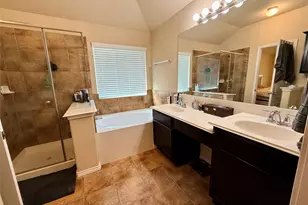 12115 Rockridge Falls Dr, Tomball, TX 77375 - Photo 11