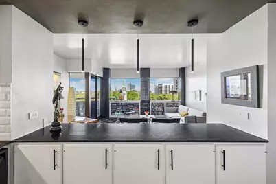 5000 Montrose Boulevard #6A, Houston, TX 77006 - Photo 13