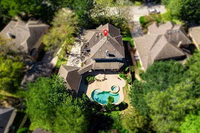 136 S Goldenvine Circle, The Woodlands, TX 77382 - Photo 41