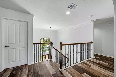136 S Goldenvine Circle, The Woodlands, TX 77382 - Photo 31
