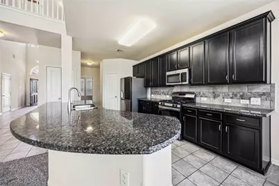 366 Lake Line Drive, Alvin, TX 77511 - Photo 9