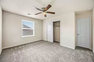 366 Lake Line Dr, Alvin, TX 77511 - Photo 19