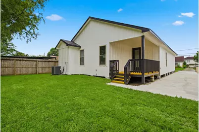 5234 Leeland Street, Houston, TX 77023 - Photo 5