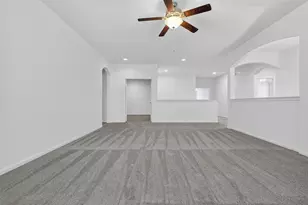 17919 Creek Bluff Ln, Cypress, TX 77433 - Photo 39