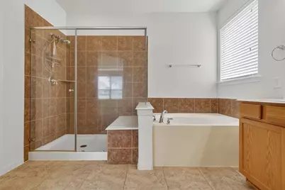 17919 Creek Bluff Lane, Cypress, TX 77433 - Photo 21