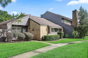 2333 Broadlawn Dr, Houston, TX 77058 - Photo 27
