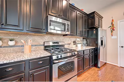 50 Cheswood Manor Drive, The Woodlands, TX 77382 - Photo 19