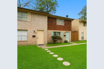 407 W Semands Street, Conroe, TX 77301 - Photo 5