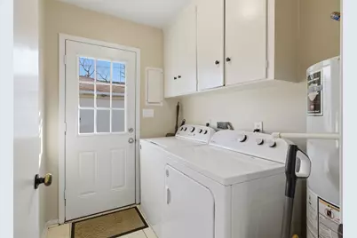 2310 Droxford Drive, Houston, TX 77008 - Photo 21