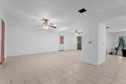 1742 Sunrise Trail, Kingwood, TX 77339 - Photo 25