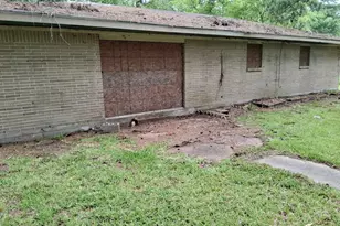 911 Shore Shadow Dr, Houston, TX 77336 - Photo 33