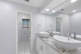 5347 Rutherglenn Dr, Houston, TX 77096 - Photo 17