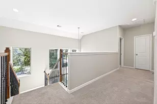 14 S Sawbridge Cir, The Woodlands, TX 77389 - Photo 39