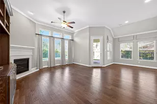 14 S Sawbridge Cir, The Woodlands, TX 77389 - Photo 9