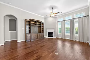 14 S Sawbridge Cir, The Woodlands, TX 77389 - Photo 13