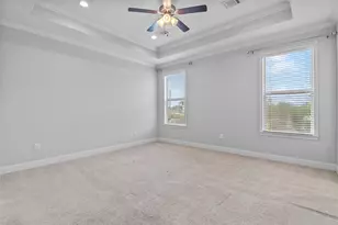 7705 Shannon Dr, Houston, TX 77055 - Photo 9