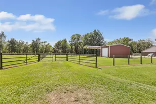 198 Co Rd 2010, Hardin, TX 77575 - Photo 33