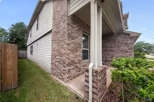 2518 Cold River Dr, Humble, TX 77396 - Photo 7
