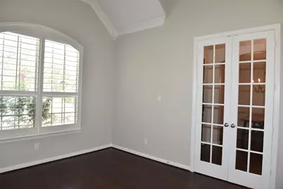 3314 Saint Charles Court, Missouri City, TX 77459 - Photo 9