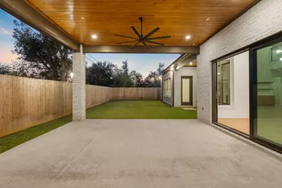 8021 Turquoise Lane, Houston, TX 77055 - Photo 47