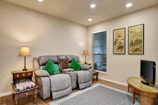 21902 Meadowhill Dr, Spring, TX 77388 - Photo 23