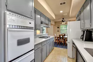 21902 Meadowhill Dr, Spring, TX 77388 - Photo 17