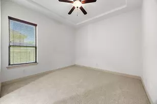32210 Waterford Crest Ln, Fulshear, TX 77441 - Photo 35